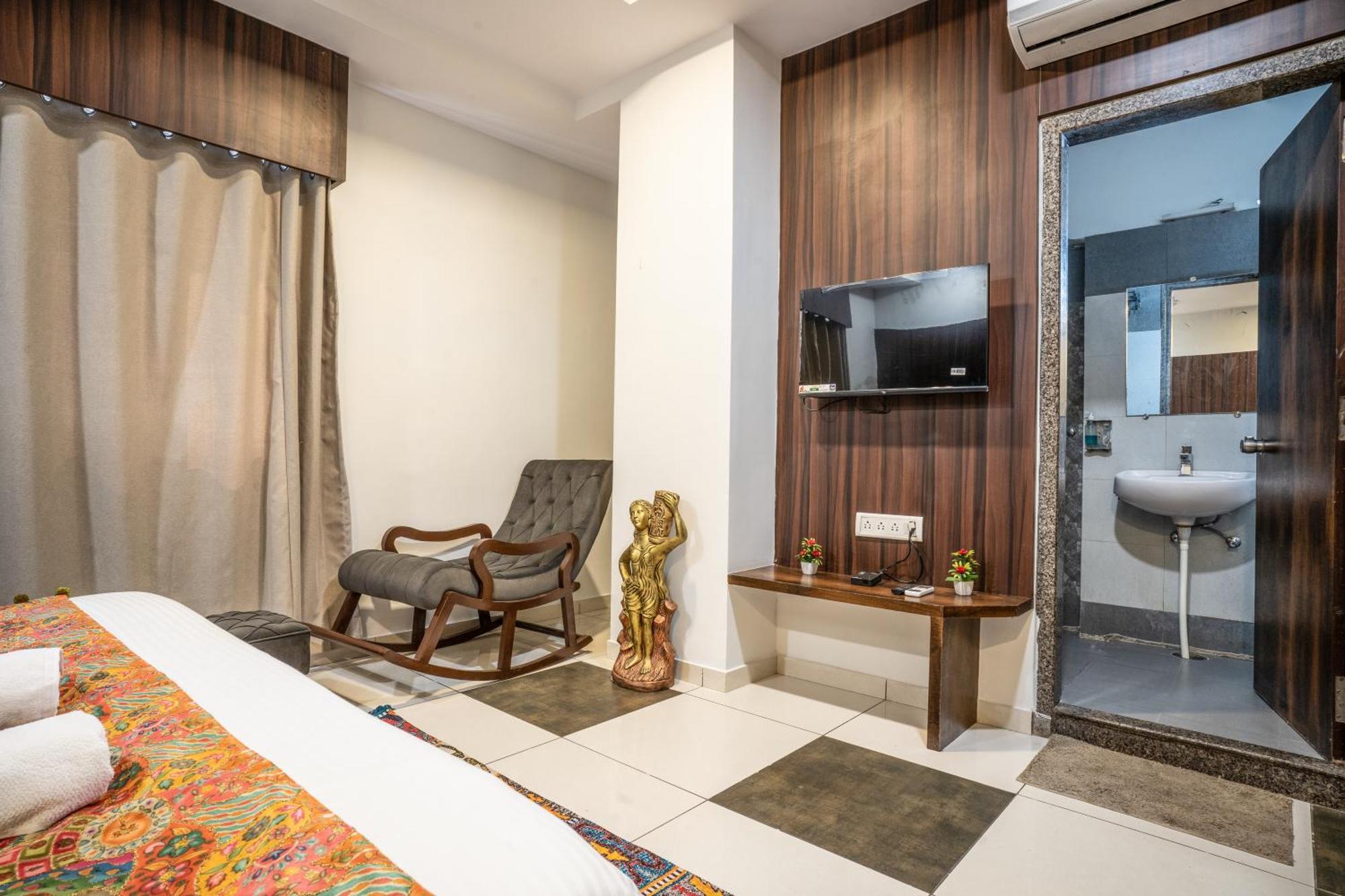 Hotel Naman Udaipur Exteriör bild